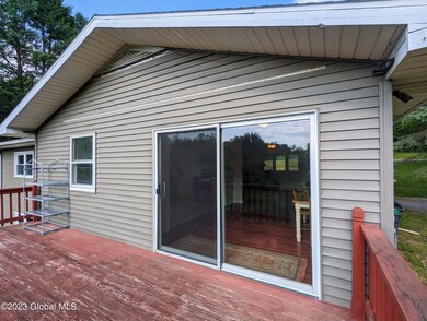 70 Bentley Dr, Troy, NY 12182 - photo 6