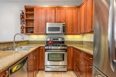 007_07-Kitchen