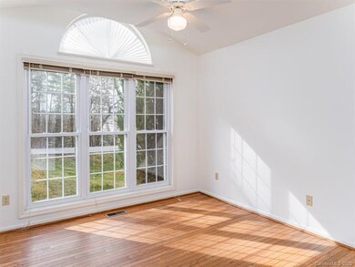 48 Park Ave, Asheville, NC 28803 - photo 5