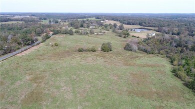 000 Old Coleridge Rd, Siler City, NC 27344 - photo 5