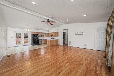 1621 Tabor Loop, Crossville, TN 38571 - photo 5