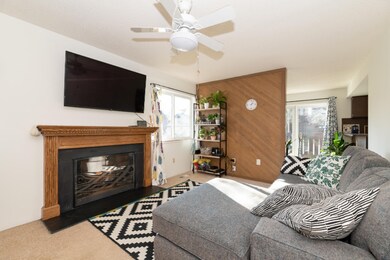 258 Dunbarton Ct-10
