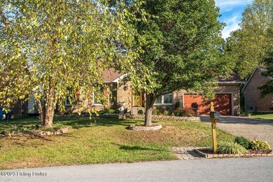 7505 Newton Dr, Louisville, KY 40228 - photo 4