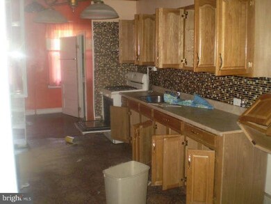 1154 N Longwood St, Baltimore, MD 21216 - photo 4