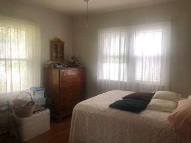 820 Burns St, Niles, MI 49120 - photo 4