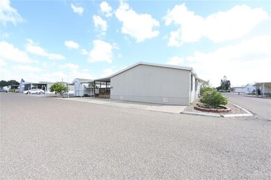 215 Valley View Rd unit 252, Donna, TX 78537 - photo 2