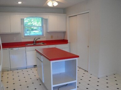 171 Dovenshire Dr, Crossville, TN 38558 - photo 7