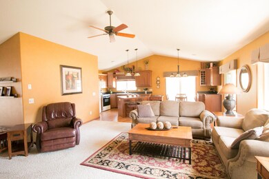 14280 E Lk Miltona Interior