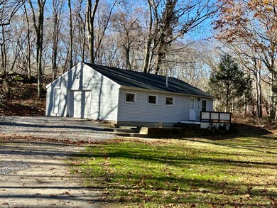 248 Killingworth Turnpike unit B, Clinton, CT 06413 - photo 2