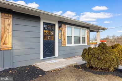 15 Sycamore Rd, Ephrata, PA 17522 - photo 3