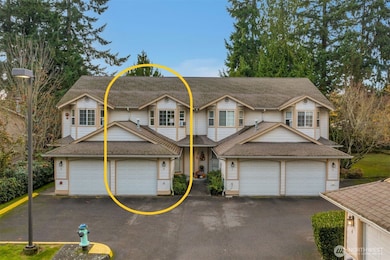 22638 44th Ave W unit 6, Mountlake Terrace, WA 98043 - photo 2