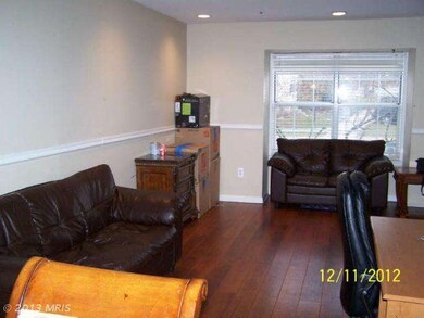 1620 Willowwood Ct, Hyattsville, MD 20785 - photo 7