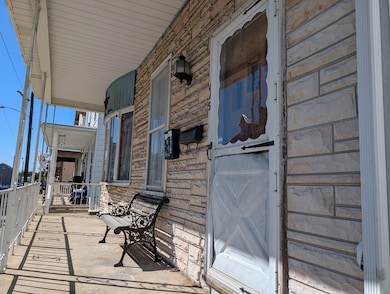 119 W 4th St, Lewistown, PA 17044 - photo 2