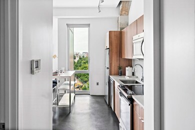 Metro9 unit 614, Somerville, MA 02143 - photo 2