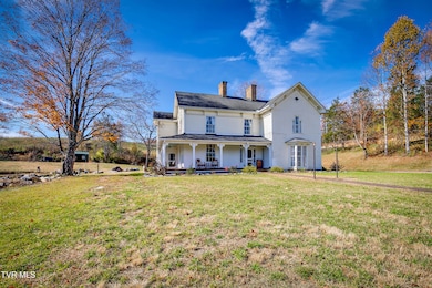 18254 Providence Rd, Abingdon, VA 24210 - photo 3