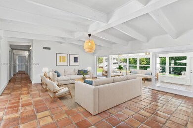 Image virtually staged