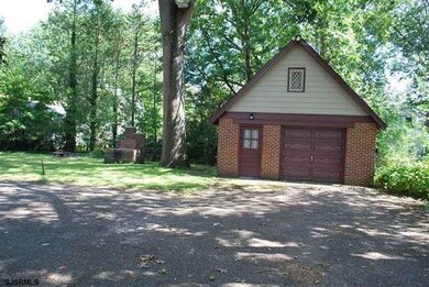 218 Grape St, Hammonton, NJ 08037 - photo 5