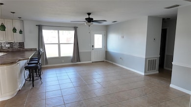 4536 MacEachen Blvd unit 3, Sarasota, FL 34233 - photo 3