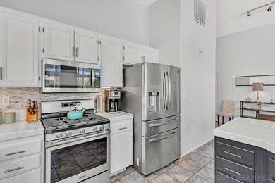 8861 Tobira Dr, Escondido, CA 92026 - photo 6