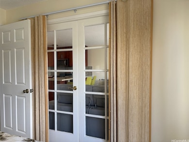 The Four Paddles unit 911, Honolulu, HI 96815 - photo 6