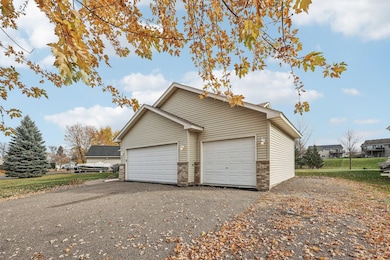 11763 N Meadow Curve, Lindstrom, MN 55045 - photo 2