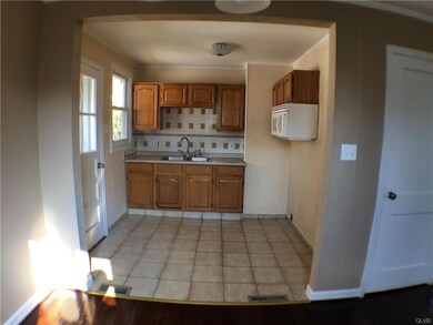 74 6th St, Whitehall, PA 18052 - photo 3