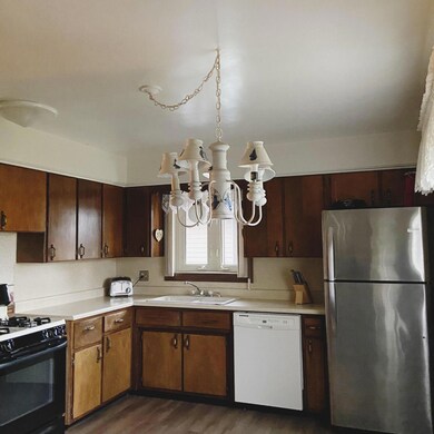 9352 O Day Dr, Highland, IN 46322 - photo 7