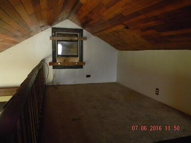 bed 3 loft