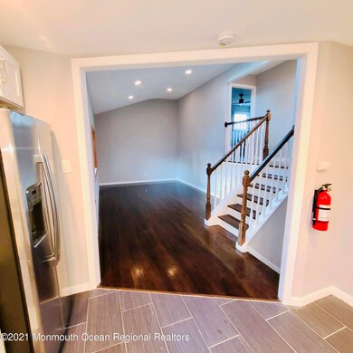 8 Manymind Ave, Atlantic Highlands, NJ 07716 - photo 2