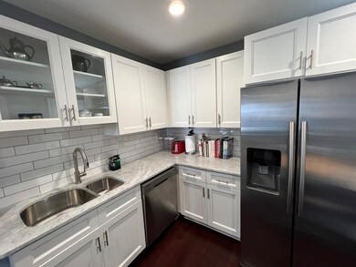 343 Centre St unit 3, Dorchester, MA 02122 - photo 3