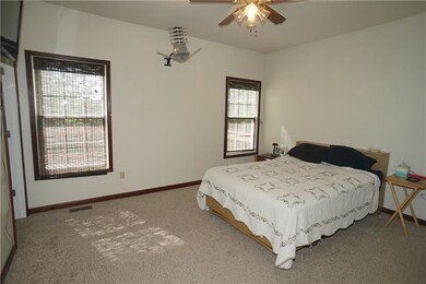 2125 County Line Rd, Batesville, IN 47006 - photo 4