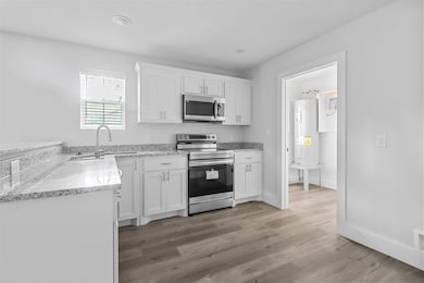 408 W 6th St unit 2, Bonham, TX 75418 - photo 3