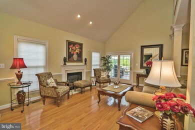 25621 Creek Run Terrace, Chantilly, VA 20152 - photo 6