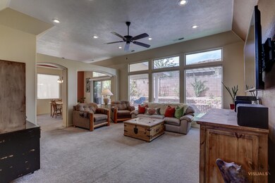 7 Living Room
