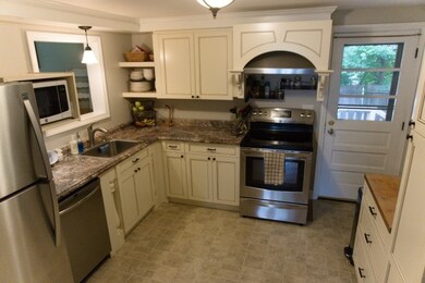 214 Chapelle St, Pembroke, NH 03275 - photo 2