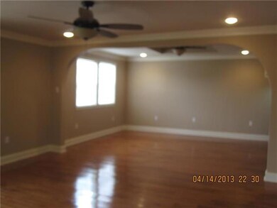 5119 Kendall Dr, New Orleans, LA 70126 - photo 7