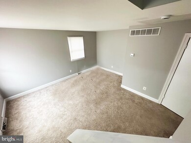 521 N Broad St unit A, Lansdale, PA 19446 - photo 7