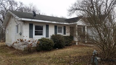 673 2nd St SW, Linton, IN 47441 - photo 6