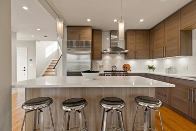 373 Langley Rd unit 1, Newton Center, MA 02459 - photo 6