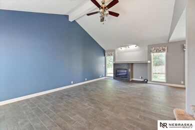 206 Sumter Cir, Papillion, NE 68133 - photo 6