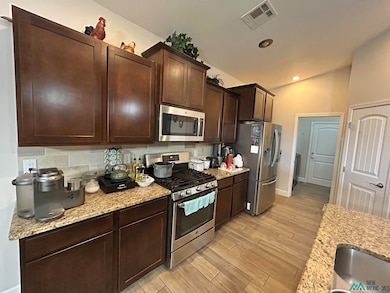 4515 N Homestretch Rd, Hobbs, NM 88240 - photo 4