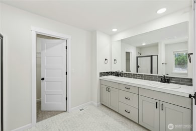 9889 Merrick St SE unit 380, Yelm, WA 98597 - photo 4