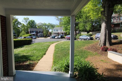 2815 Jefferson Dr, Alexandria, VA 22303 - photo 4