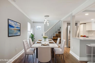 022 - Dining Room - Standard - 8