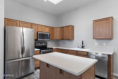 007__6610 E University Dr 165