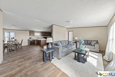 148 Sidewinder St, Copperas Cove, TX 76522 - photo 2