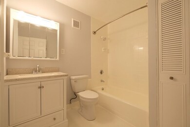 Milliken Hills Condominiums unit 13, Franklin, MA 02038 - photo 5