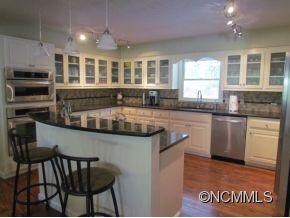 Gourmet Kitchen