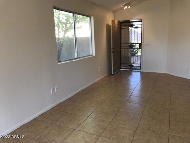 Great Room w/Tile