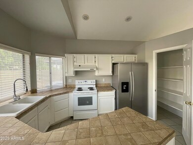 5222 W Fairview St, Chandler, AZ 85226 - photo 2